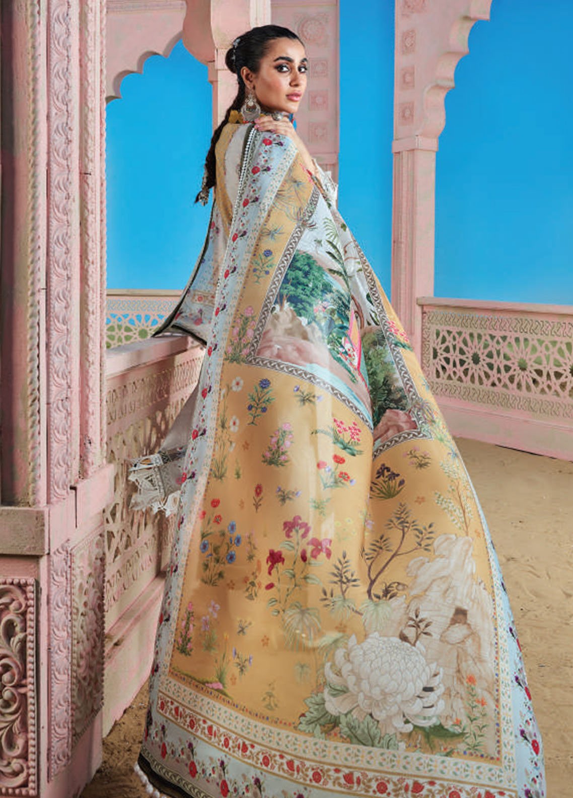 wardha-saleem-embroidered-lawn-suits-unstitched-3-piece-d-07-gulmohar-summer-collection_3 (1)